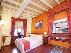 Quadruple Room room in Pantheon Inn