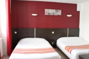 Hotels Hotel De Paris : photos des chambres