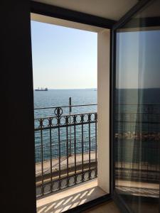 Double Room with Two Single Beds room in Baja delle Sirene