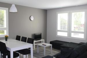 Apartment Puistotie 4