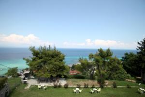 Sea View Apollo Apartments & Studios in Afytos Halkidiki Greece