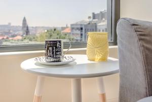 Trindade Flat with a Great View