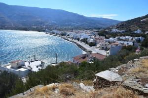 CLIO'S BEACH HOUSE - DELUXE BEACH FRONT PROPERTY Andros Greece