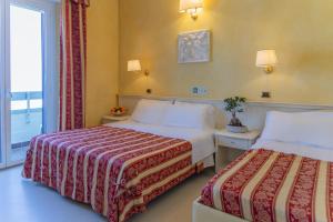 Triple Room room in Hotel Executive La Fiorita