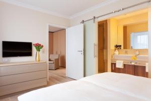 Suite with Sea View room in Strandhotel Georgshöhe