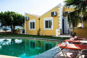 Plakalona Apartments