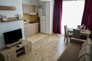 Oceana Summerland Apartment