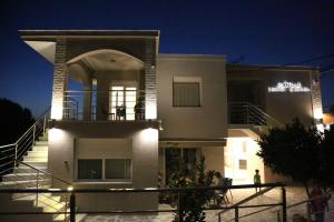 Coral Boutique Apartments