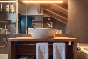 Conrads Mountain Lodge