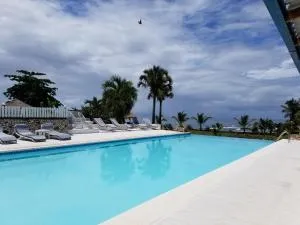 Hotel El Quemaito - Luxury Oceanfront Retreat - La Línea Hotel El Quemaito - Luxury Oceanfront Retreat - La Línea