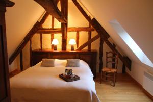 B&B / Chambres d'hotes La Heraudiere Bed & Breakfast : photos des chambres