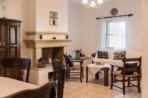 Avlemonas Luxury House