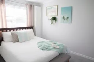 Salty Shack Lancelin - Ledge Point