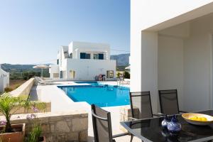 Triton Sea View Villa Chania Greece