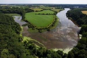 Campings Nature Holiday's Domaine du Pre - Officiel : photos des chambres