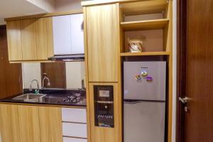 Warm Interior 3BR Apartment H Residence near MT Haryono and Cawang By Travelio