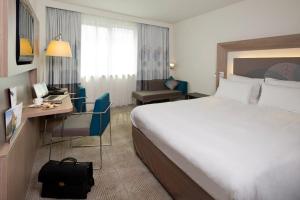 Hotels Novotel Evry Courcouronnes : photos des chambres