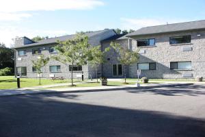 Residence & Conference Centre - Brockville