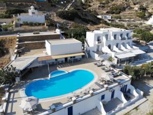 Holidays Inn Ios Ios Greece