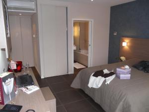 Hotels The Originals City, Hotel de France, Bessines-sur-Gartempe (Inter-Hotel) : photos des chambres