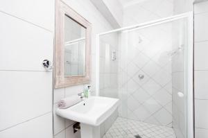 Emabaleni Guest House PTY LTD