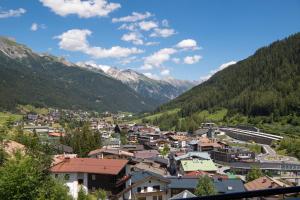 Quality Hosts Arlberg - Haus Pepi Eiter