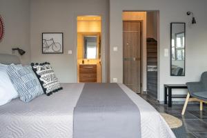 Yasemi Superb Two Floor Apartment