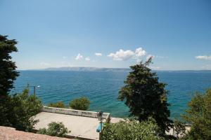 Apartments Josip by the sea