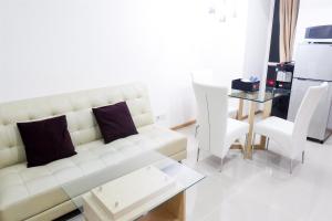 1BR Apartment Connected to Kota Kasablanka at Casa Grande Residence By Travelio