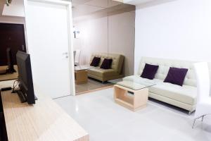 1BR Apartment Connected to Kota Kasablanka at Casa Grande Residence By Travelio