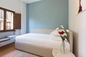 Apartment with Terrace room in Margana Palace - Your Private Palazzo