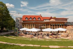 4 hvězdičkový hotel Hotel Brunnenhaus Schloss Landau Bad Arolsen Německo