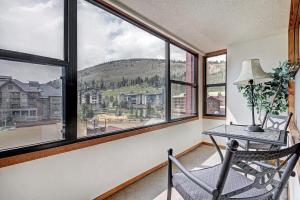 Vs438 And 440H Village Square Condo