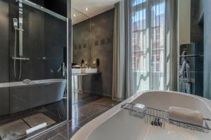Hotels La Cour des Consuls Hotel & Spa Toulouse - MGallery Collection : photos des chambres