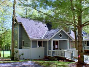 Mountainside Five-Bedroom Townhome room in Crystal Mountain