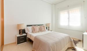 Residential jardín del pintor - la casa amarilla