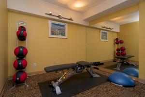 Mountain Side Hotel Whistler by Executive