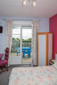 Hotels Les Hermelles : photos des chambres