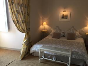 B&B / Chambres d'hotes Chateau de Durtal : photos des chambres