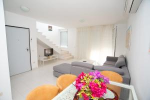 Bougainville Bay Apartments