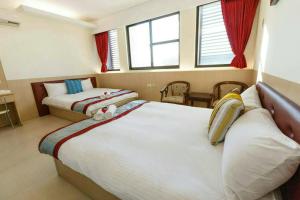 Phòng 4 người Nhìn ra cảnh Núi non (Quadruple Room with Mountain View)