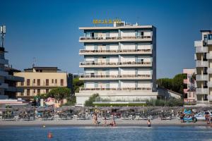 3 hvězdičkový hotel Hotel Majestic Milano Marittima Itálie