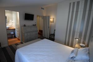 Hotels Hotel Le Martray : photos des chambres