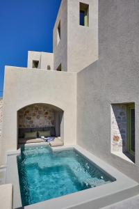 Superior Suite with Outdoor Heated Plunge Pool