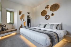 Aeon Suites - Adults Only Santorini Greece