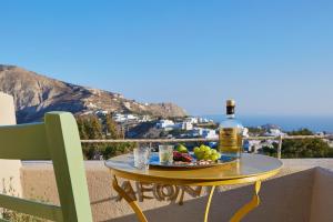 Aeon Suites - Adults Only Santorini Greece