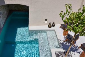 Aeon Suites - Adults Only Santorini Greece