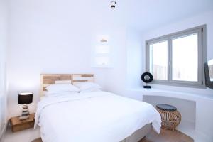 Phos Home by Rocks Estates Paros Greece