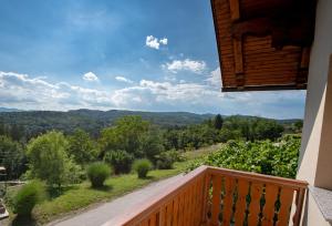 Vineyard Cottage Pod Piramido