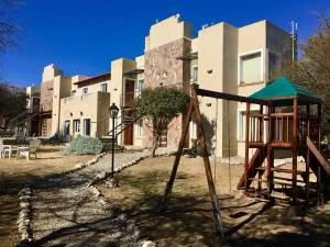 Altos Serranos Apart - Carpintería